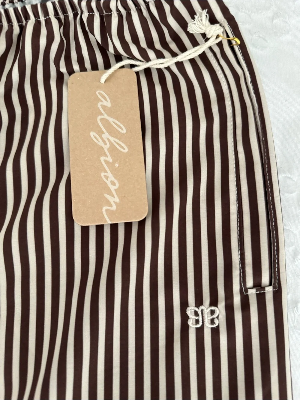 Albion Slip On Trouser, Cream Cocoa Stripe Size Small NWT